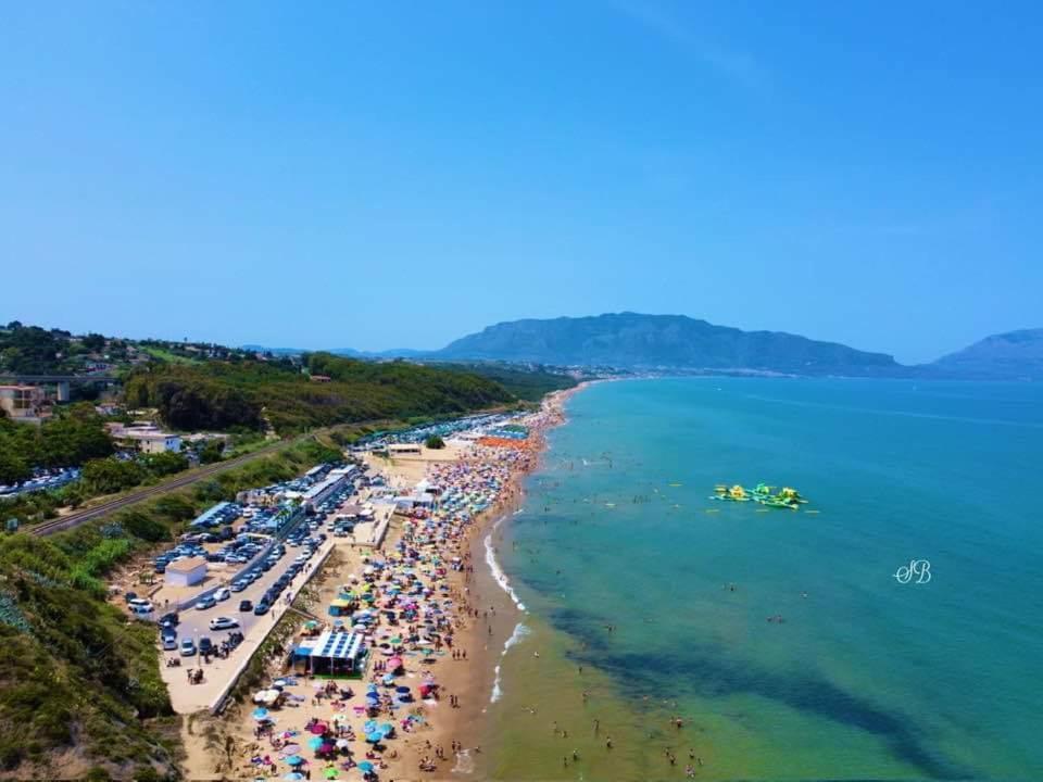 Case Vacanze Piccolo Balestrate Exterior foto